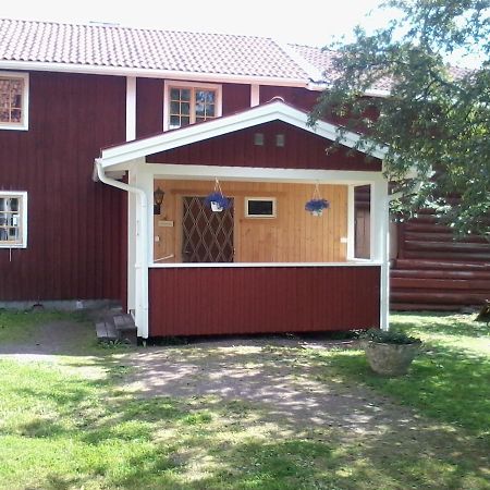 Draenggardens Stuga Pa Genuin Raettviksgard Boda  외부 사진