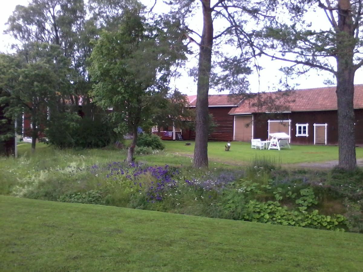 Draenggardens Stuga Pa Genuin Raettviksgard Boda  외부 사진